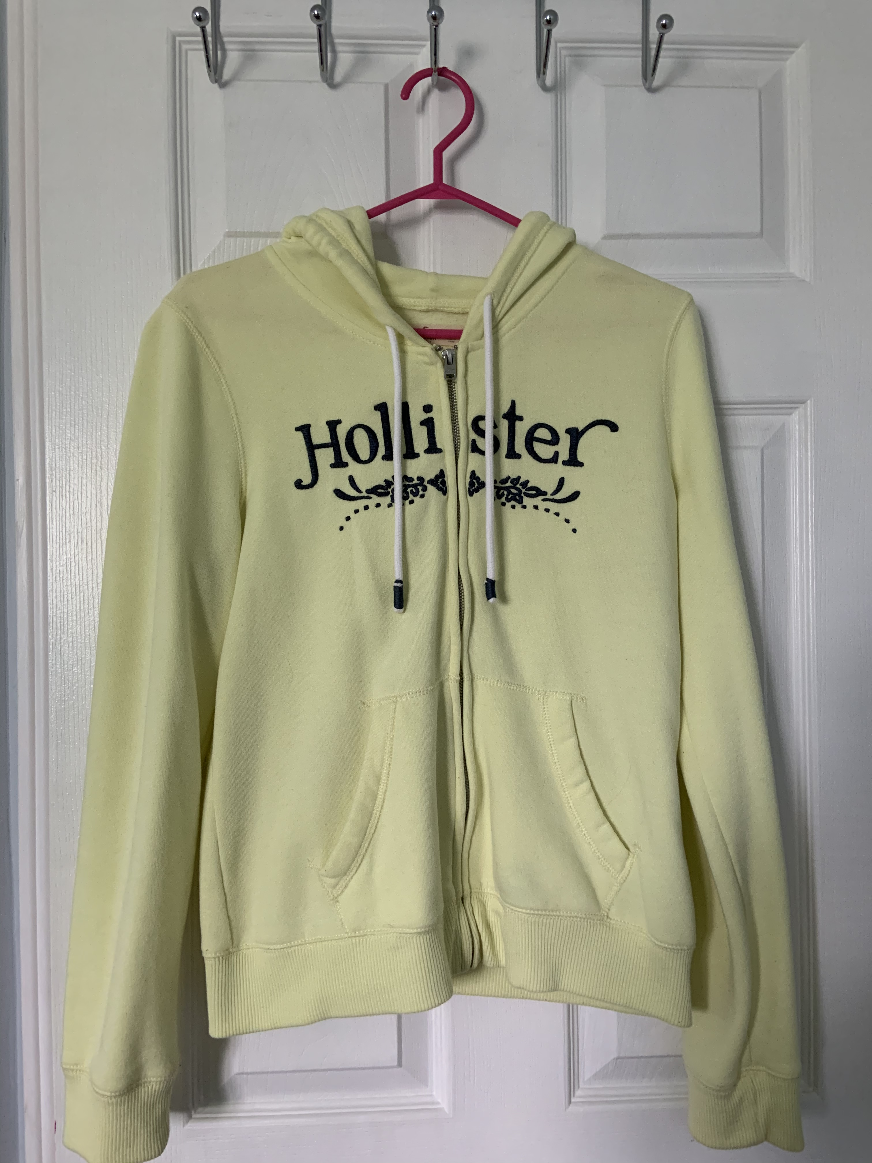 hollister sweater jacket